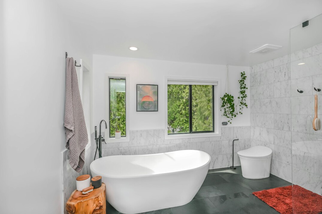 celebrity bathroom luxury
